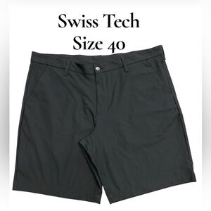 Swiss Tech~Men’s shorts~Size 40‎